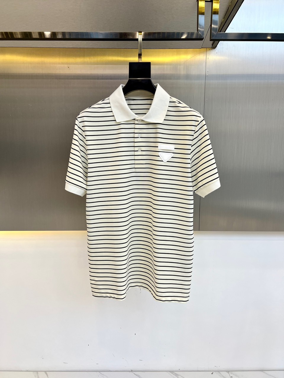 カジュアル ボーダー柄 半袖 ポロシャツ プラダ Tシャツ コピー コットンピケ ホワイト-1