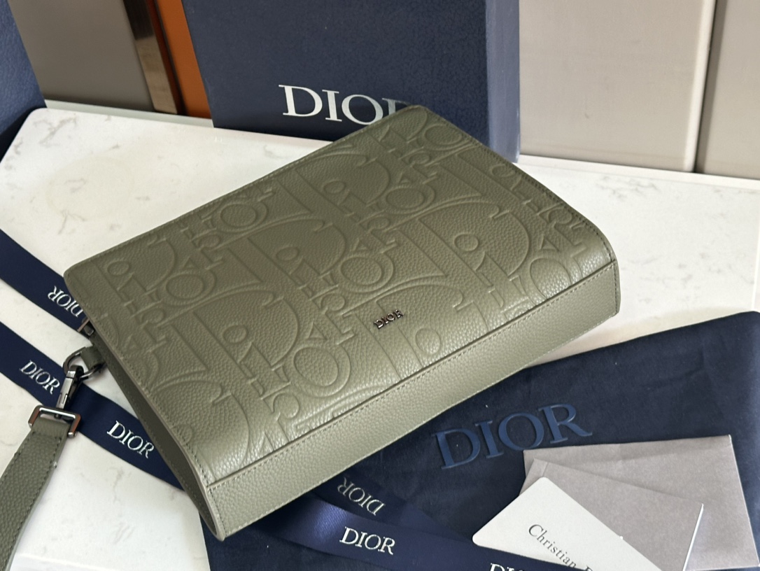 上品エレガント~DIOR A5 トライアングル ポーチ クリスチャン・ディオール バッグ コピー グリーン-0