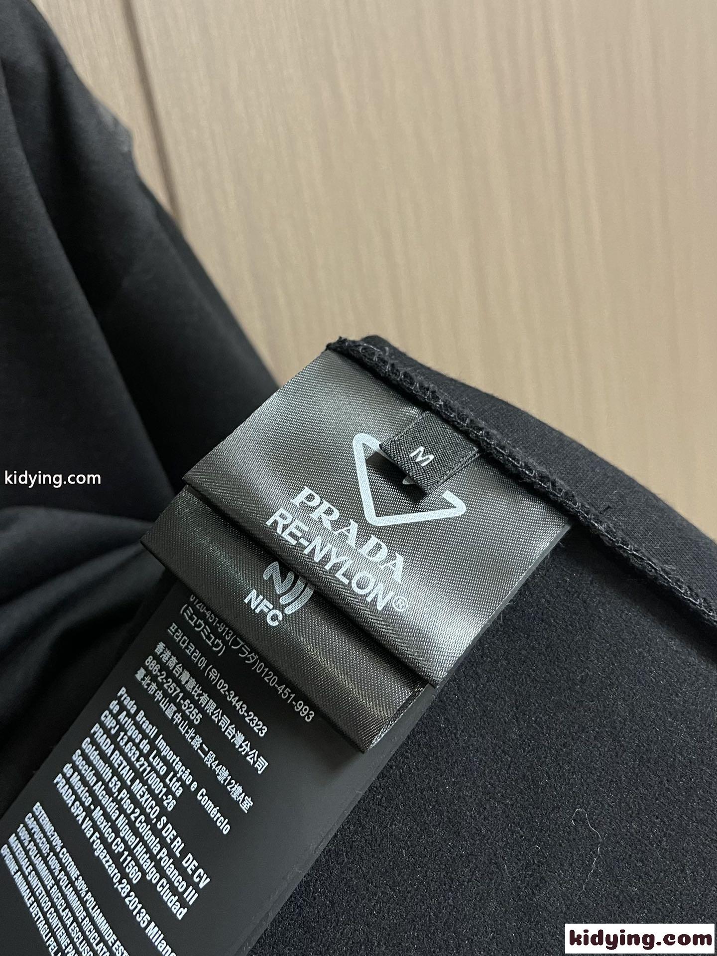 コットンフリースx Re-Nylon フーディー プラダ パーカー コピー カジュアル-4