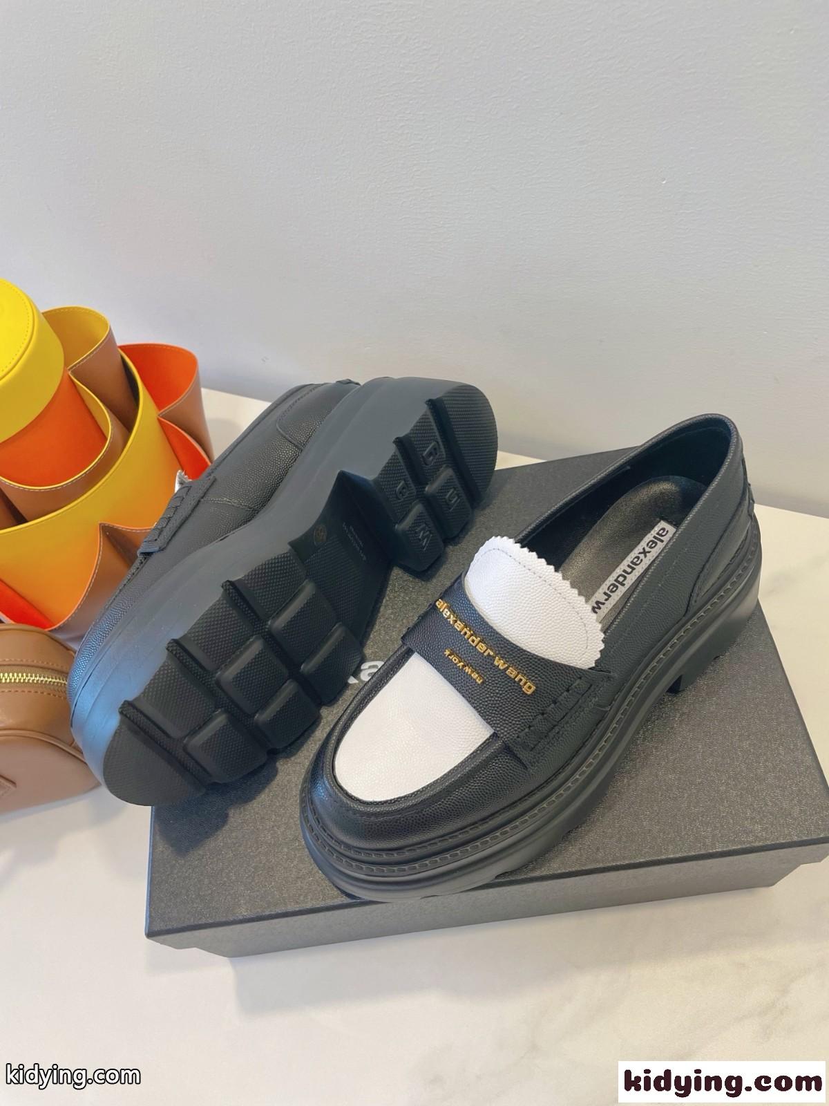 お洒落 上品 アレキサンダーワング シューズ 偽物 厚底 ローファー-1