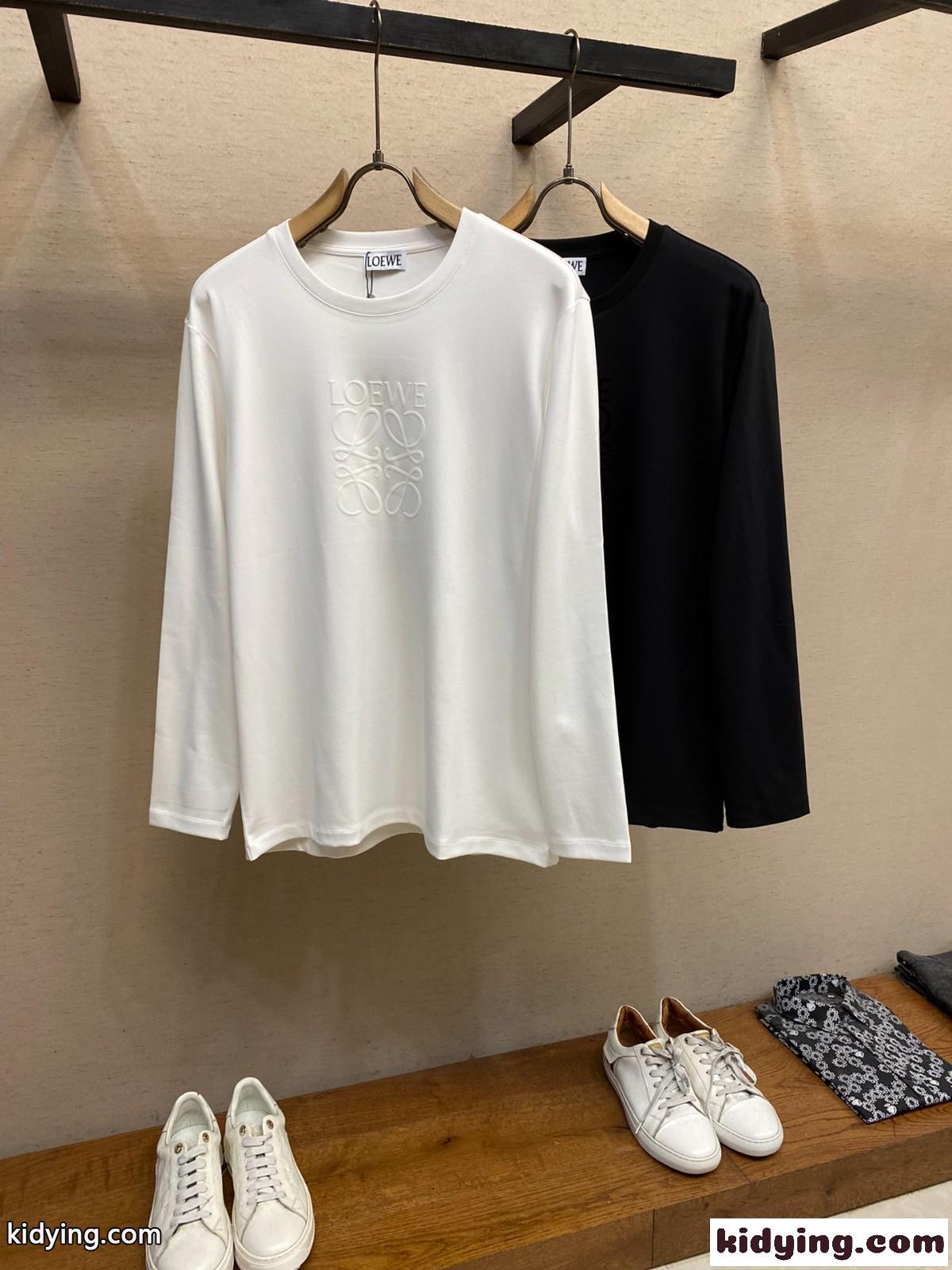 シンプル 合わせやすい アナグラム 長袖Tシャツ ロエベ Tシャツ コピー クルーネック-0