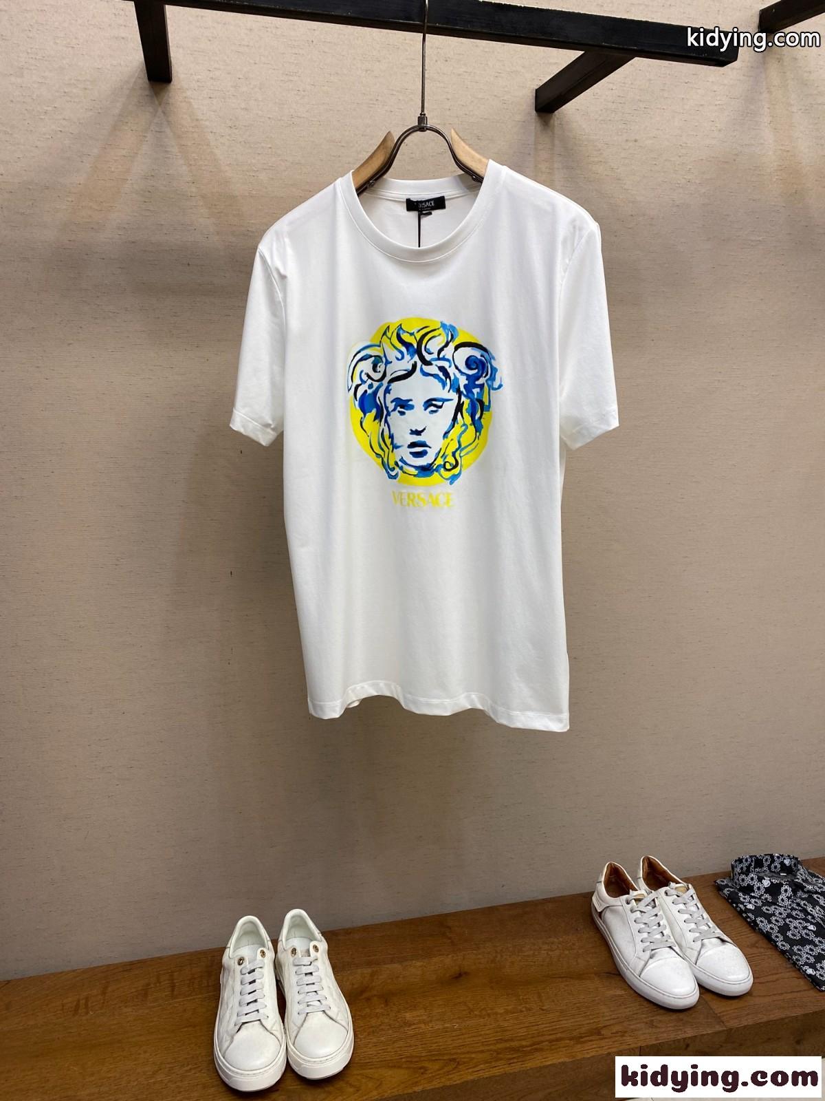 ペインテッド メドゥーサ 半袖Tシャツ ヴェルサーチェ Tシャツ コピー ホワイト-2