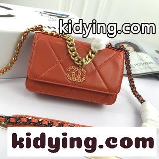 独占撮影 多色スポット シャネル バッグ 名品 コピー 柔らかい羊皮 CHANEL wocシリーズの最新モデル-5