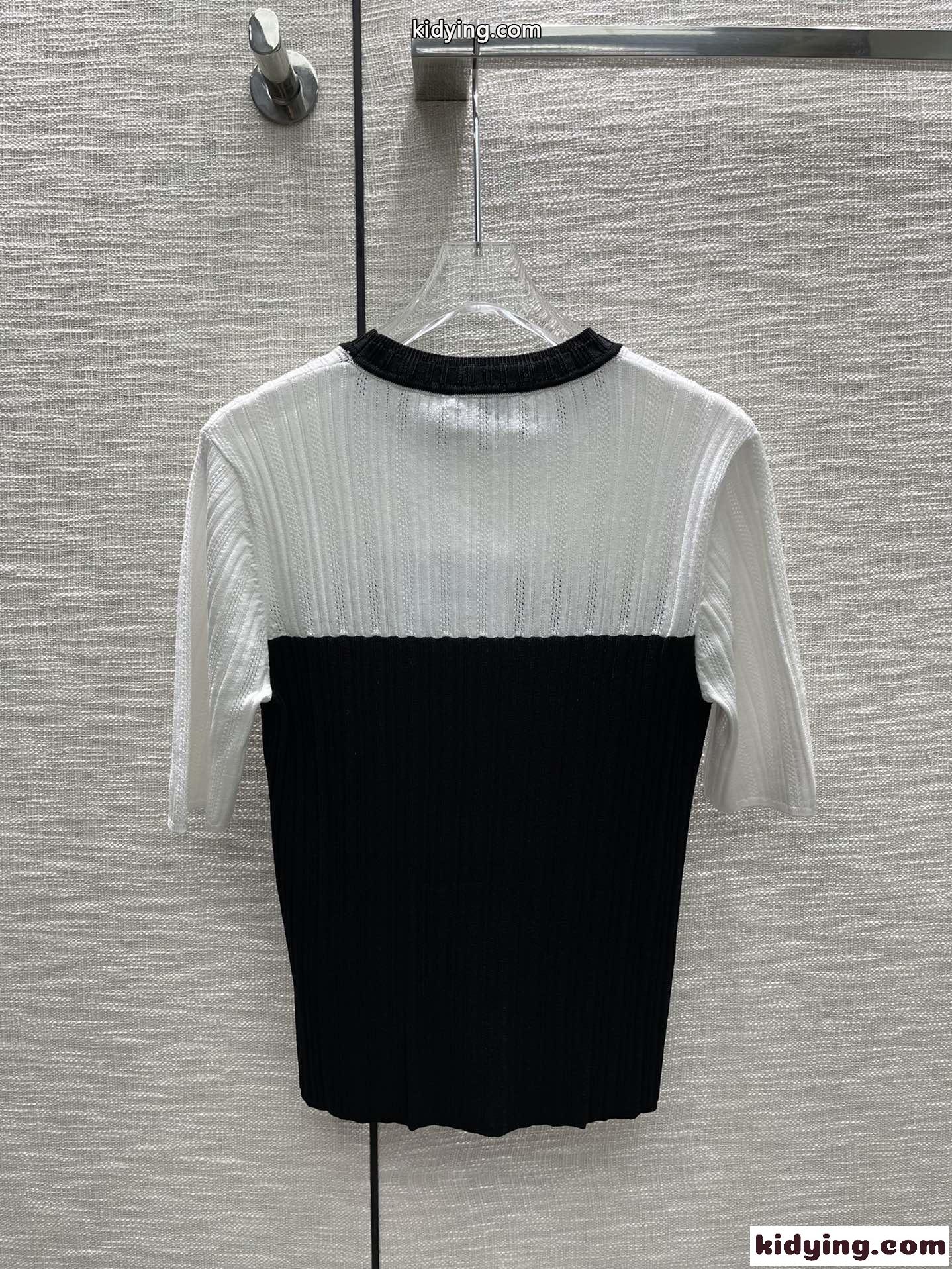 おしゃれ フェミニン バイカラー 優しい肌触り 快適 シャネル tシャツ コピー 半袖 カットソー トップス-2