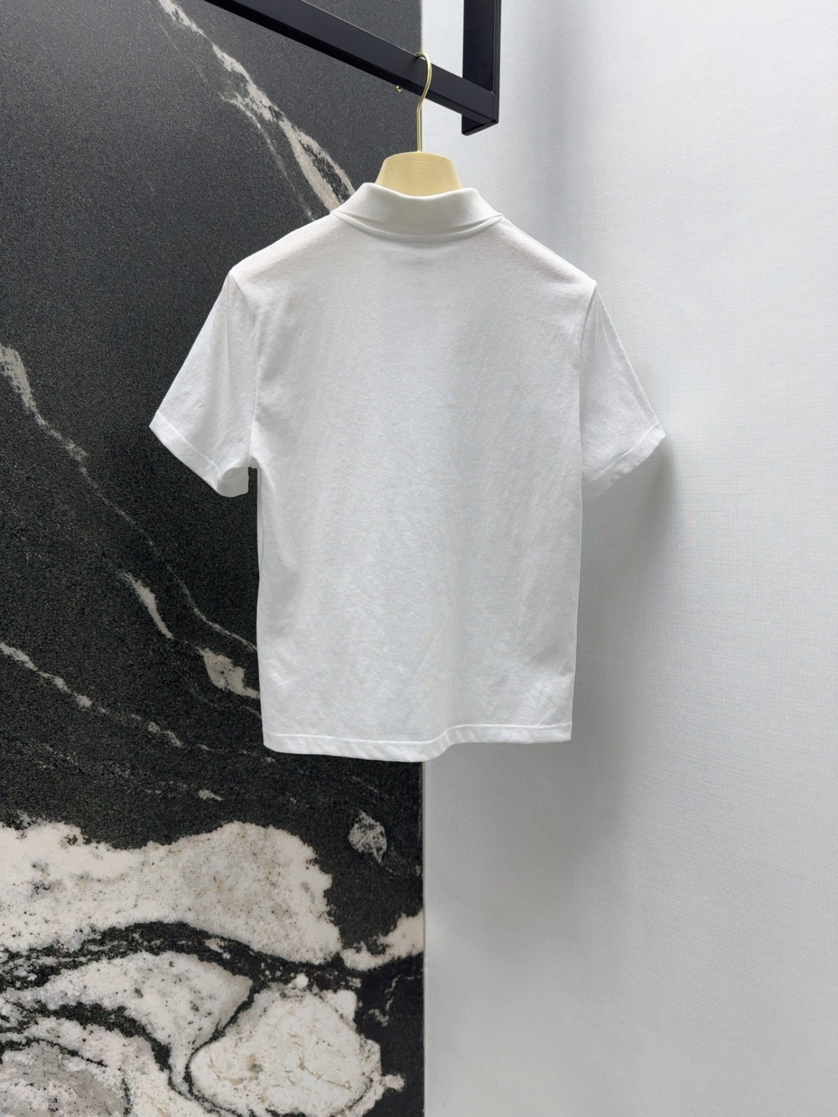 ミュウミュウ Tシャツ コピー カジュアル ロゴパッチ 半袖 ポロシャツ ホワイト-4
