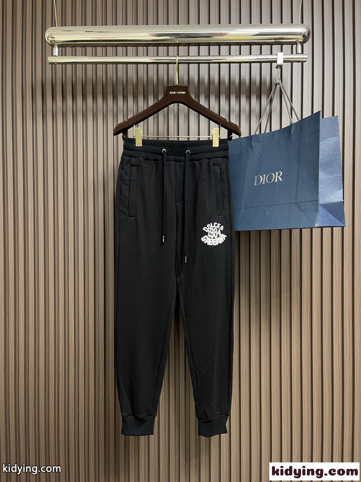 カジュアル ロゴ入り スウェットパンツ ドルチェ&ガッバーナ パンツ 偽物 ブラック-0
