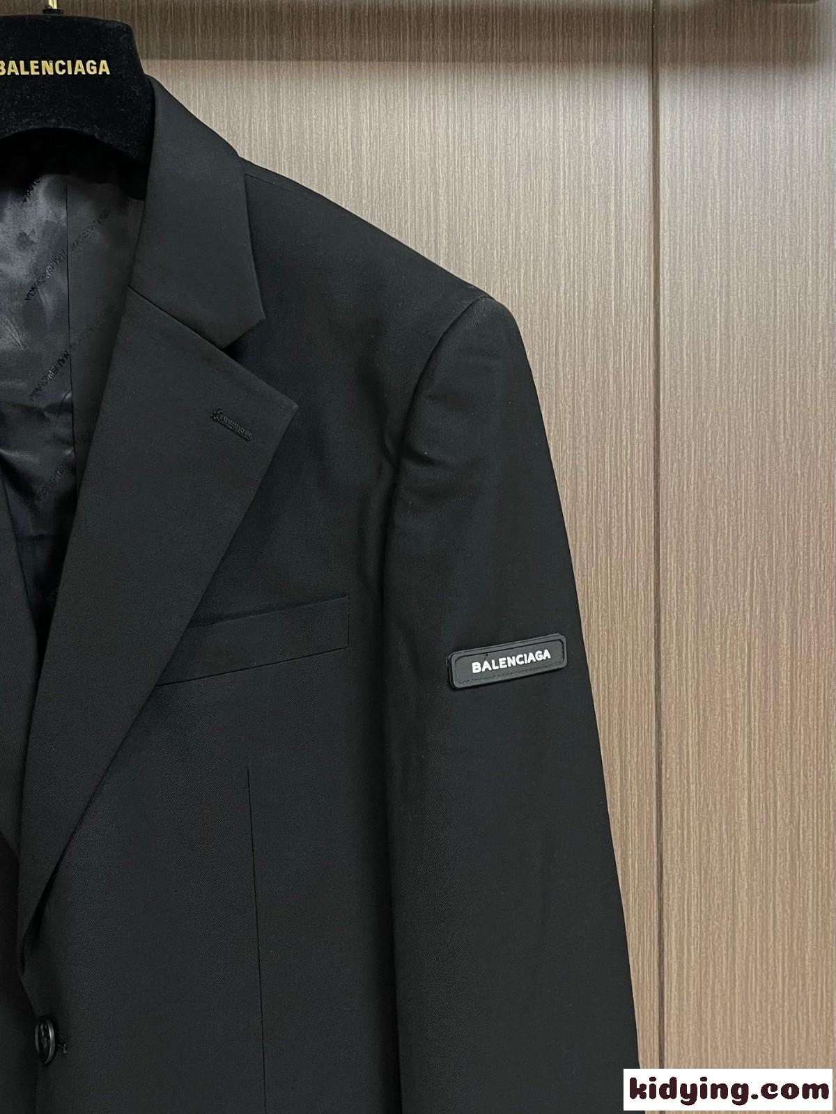 上品 エレガント ユニセックス SKATER TAILORED ジャケット バレンシアガ ジャケット コピー-4
