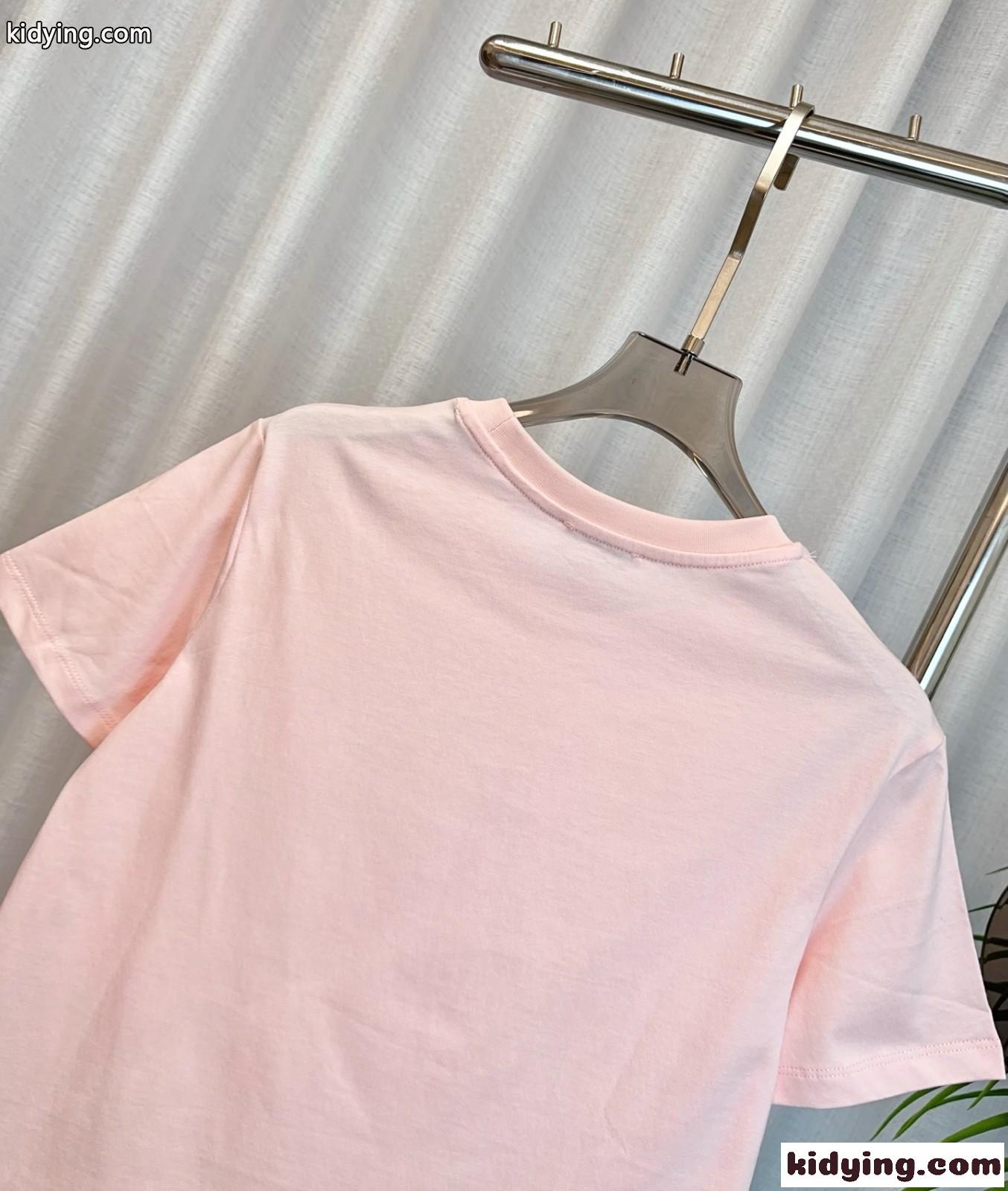 シンプル ロゴ入り 半袖Tシャツ クロエ Tシャツ スーパーコピー クルーネック ピンク-4