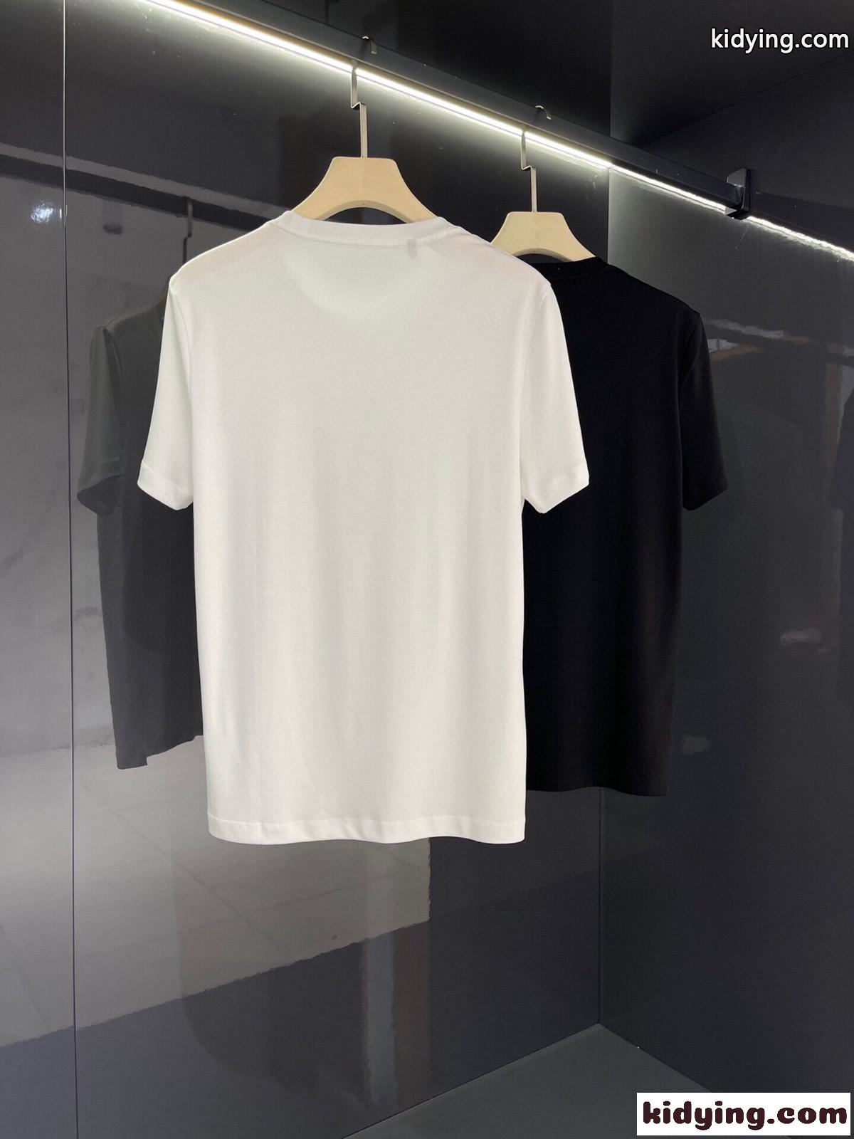 定番 ロゴ おしゃれ 着心地いい サルヴァトーレ・フェラガモ 半袖tシャツ コピー クルーネック トップス-1
