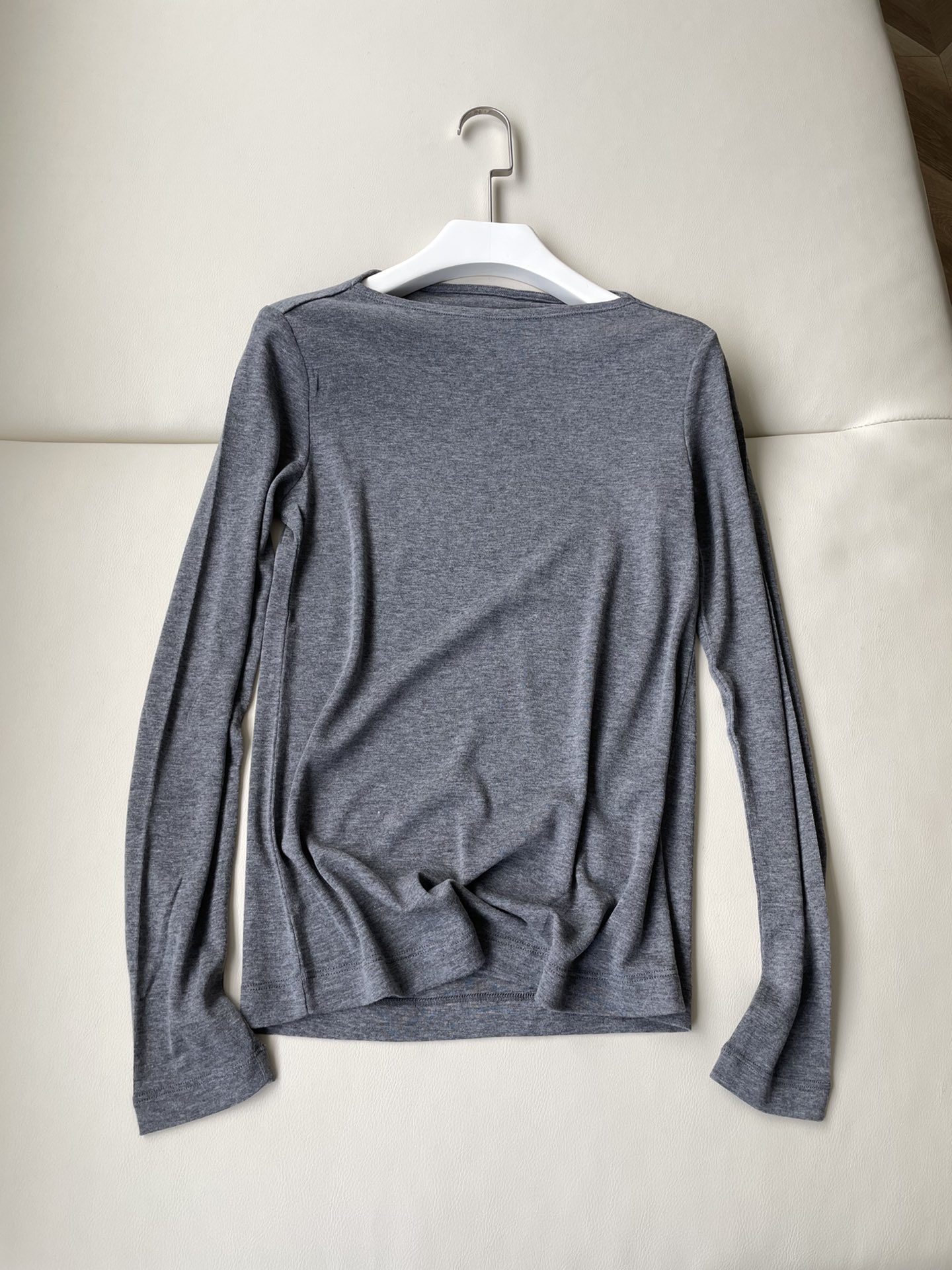 YSL サン ローラン ミッキー t シャツコピー 長袖 トップス 純綿 シンプル 薄い グレイ-0