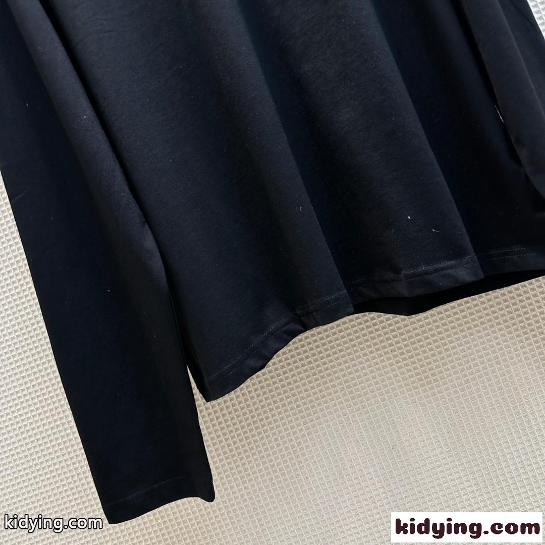 ミュウミュウ Tシャツ コピー 長袖 コットン シンプル ロゴ入り 着心地いい クルーネック-0