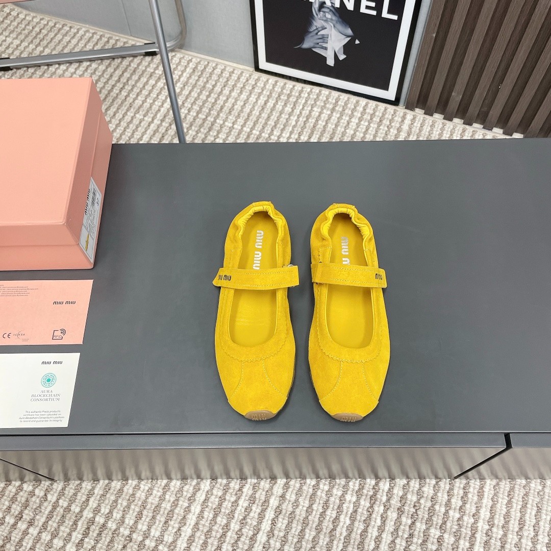 大人かわいい バレリーナ ミュウミュウ シューズ スーパーコピー バレエシューズ イエロー-2