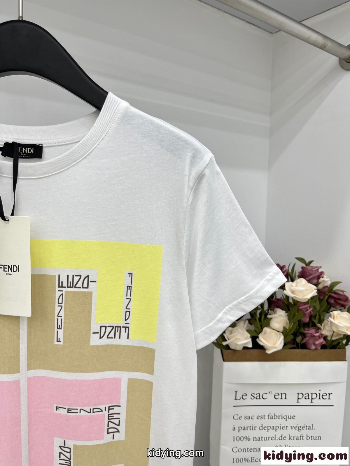 定番 プリント クルーネック 半袖Tシャツ フェンディ Tシャツ コピー-2