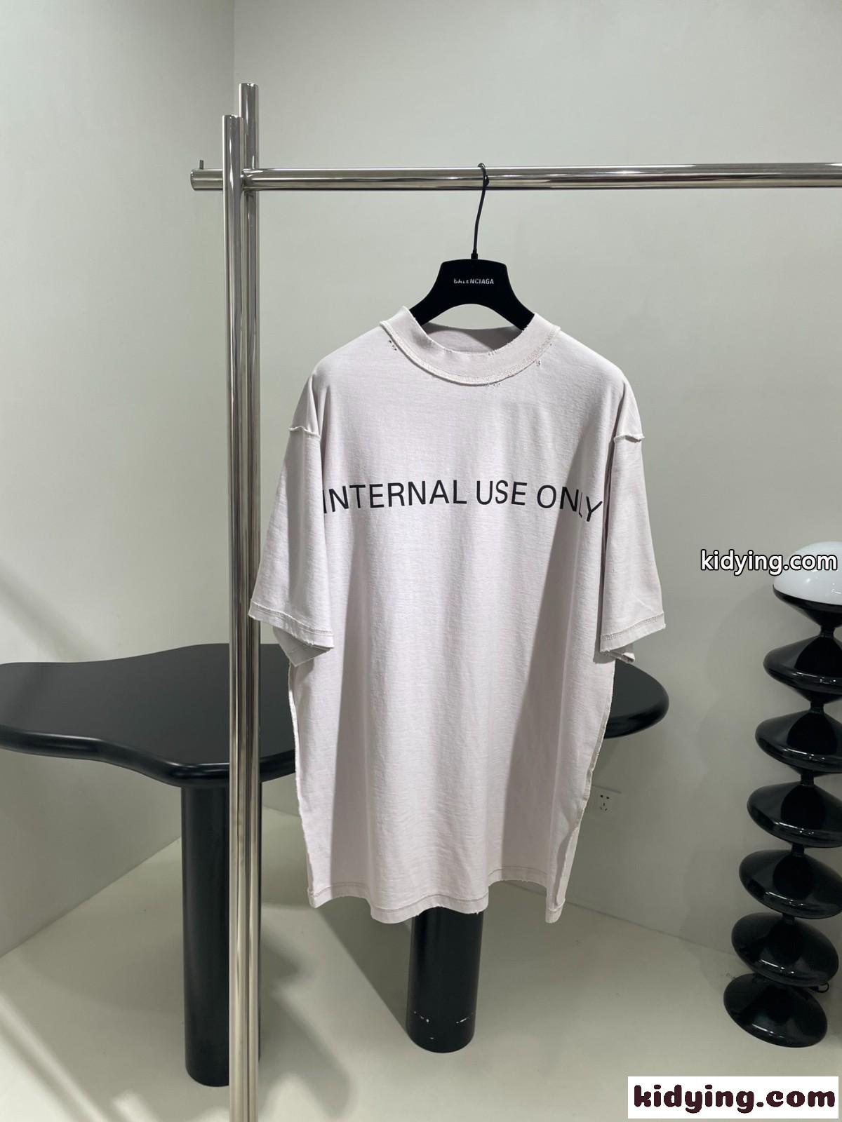 バレンシアガ Tシャツ コピー オーバーサイズ プリント半袖Tシャツ ユニセックス-0