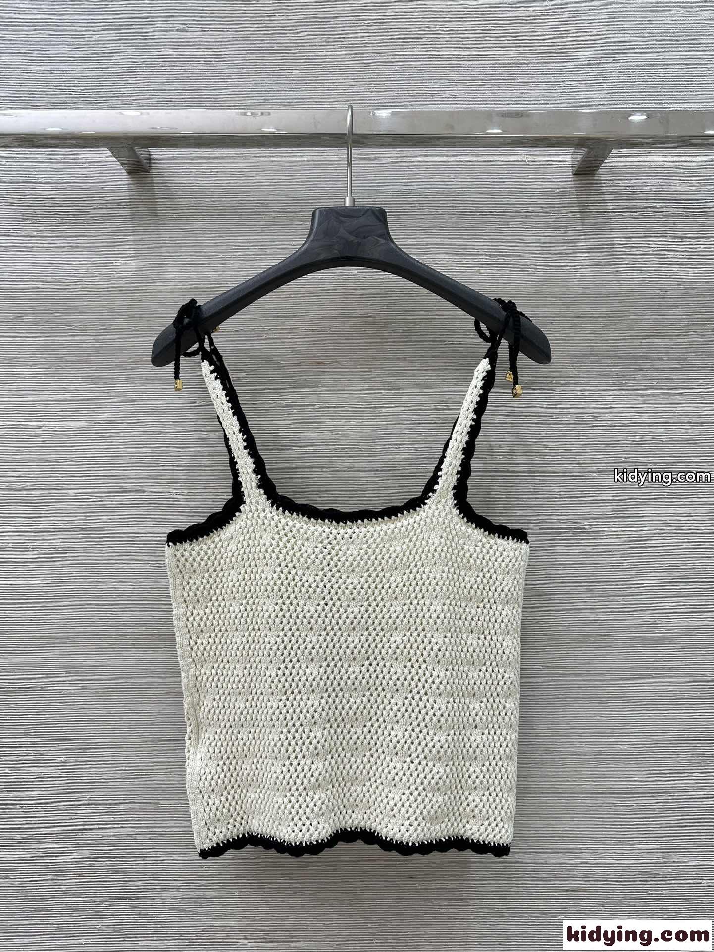大人可愛い♪セリーヌ トリオンフ クロシェ クロップトップ コピー レディース-4