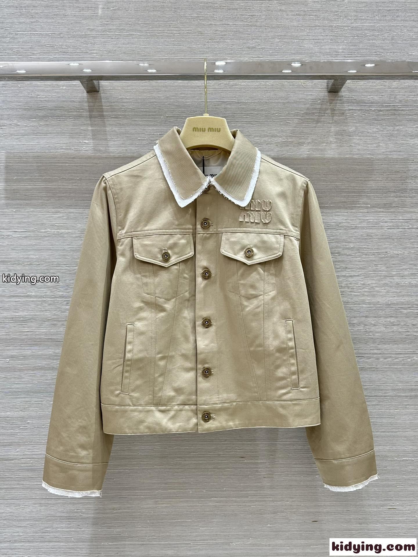 定番 カジュアル ブルゾン ミュウミュウ ジャケット コピー レディース ベージュ-2