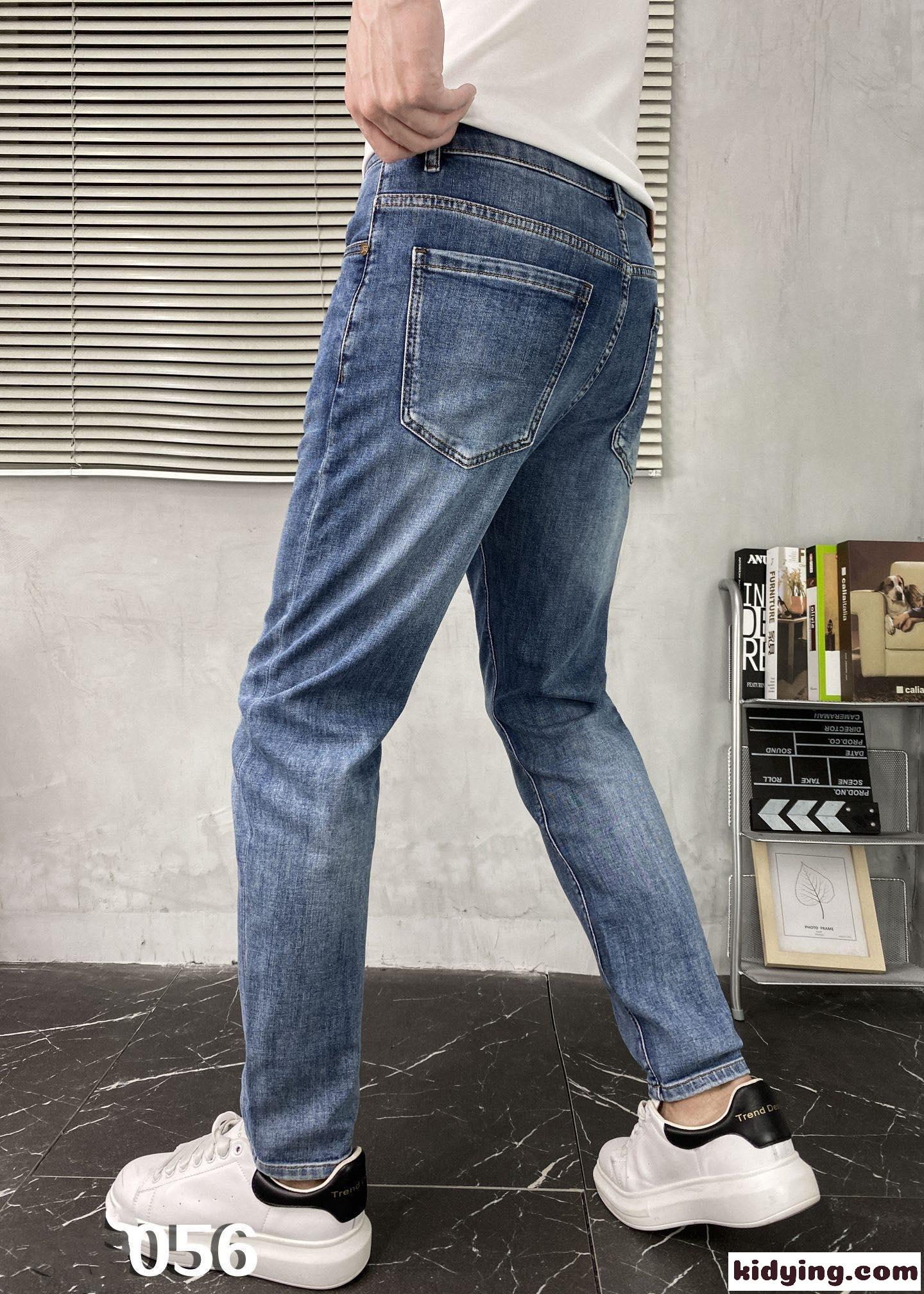 定番 カジュアル 人気 バーバリー ジーンズ コピー メンズ  ファッション デニムパンツ シンプル ハイウエスト-4