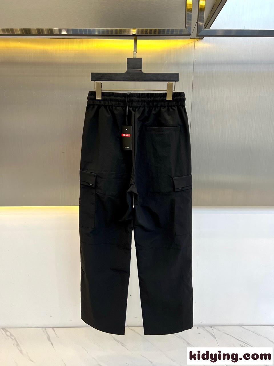 カジュアル ゆったり カーゴパンツ プラダ パンツ コピー ロングパンツ ブラック-2