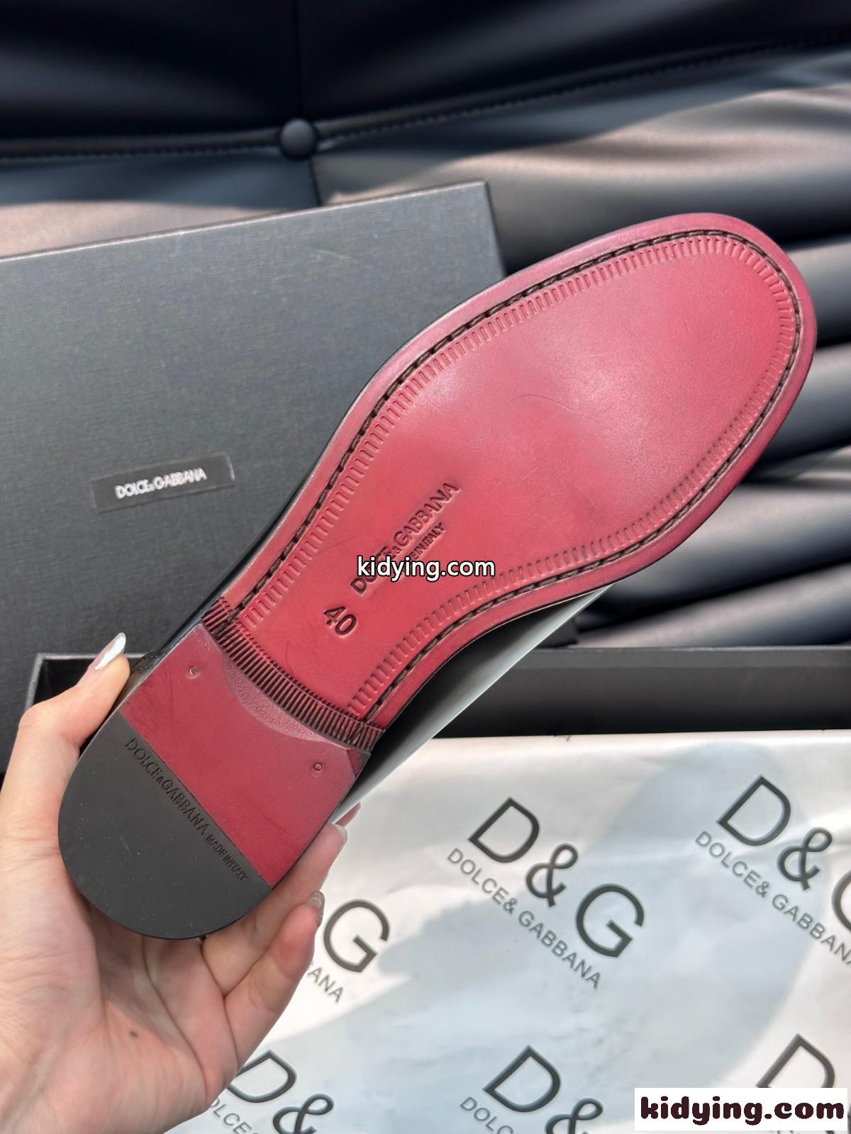 上品 レザー ビジネス ドルチェ&ガッバーナ モカシン コピー メンズシューズ-3