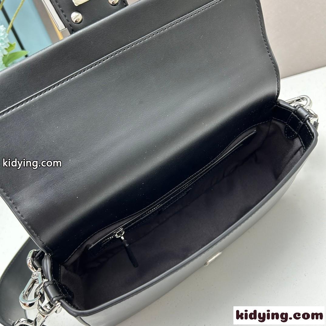人気新作 FENDI by MARC JACOBS バゲットバッグ フェンディ バッグ コピー ブラック-4