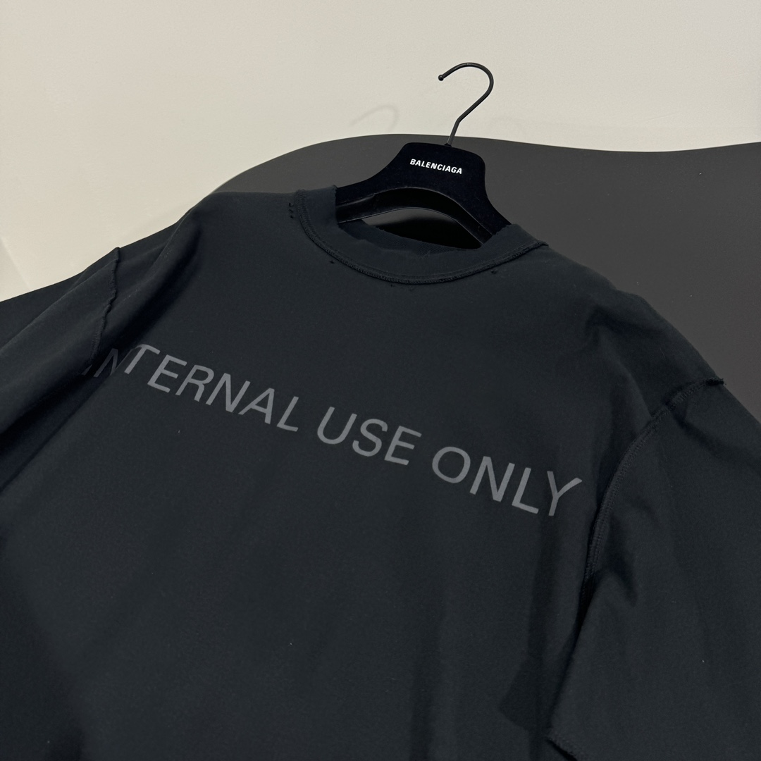 バレンシアガ Tシャツ コピー オーバーサイズ プリント半袖Tシャツ ユニセックス ブラック-2