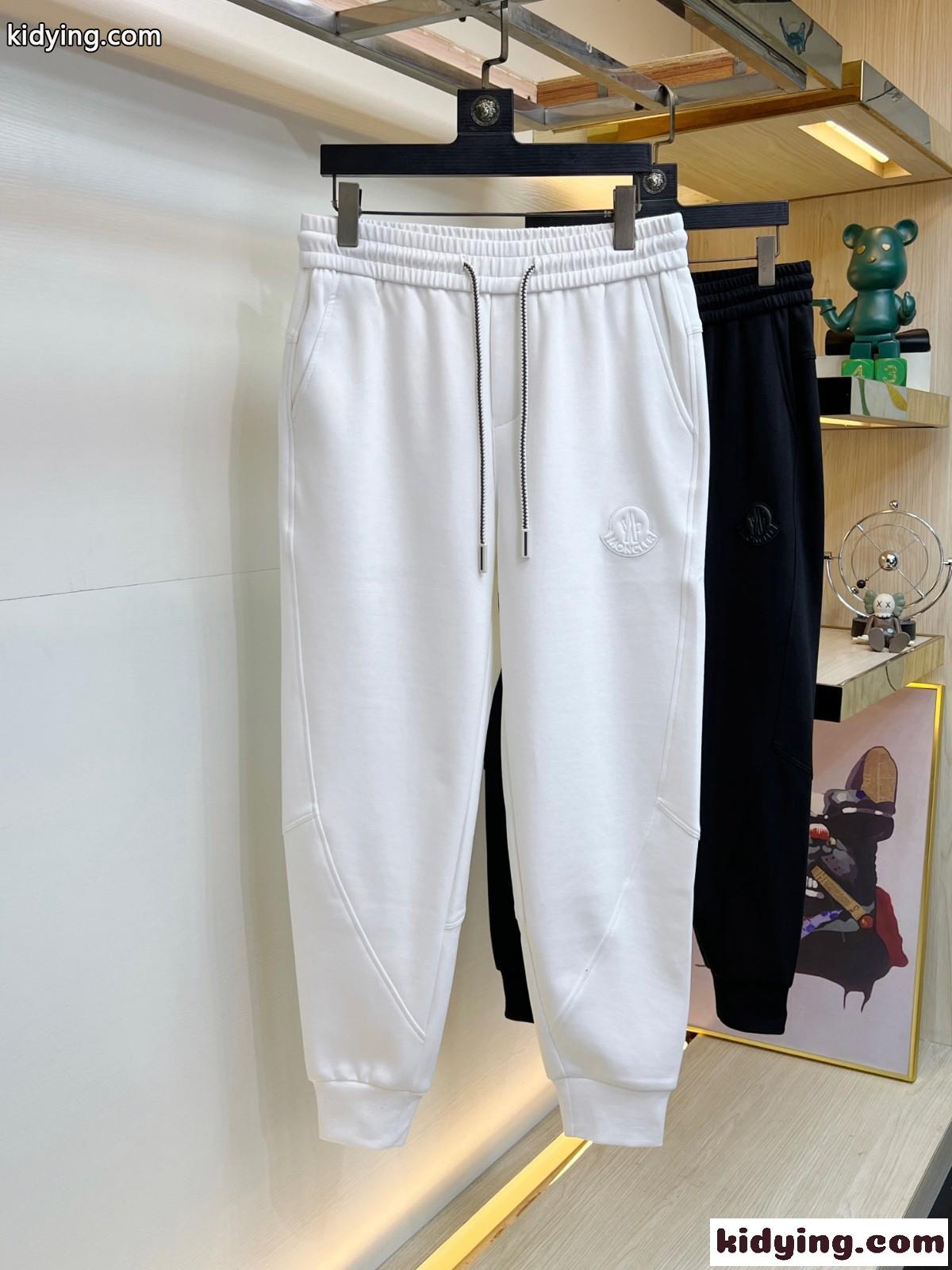 定番 カジュアル ロゴ スウェットパンツ モンクレール パンツ コピー おしゃれ-0