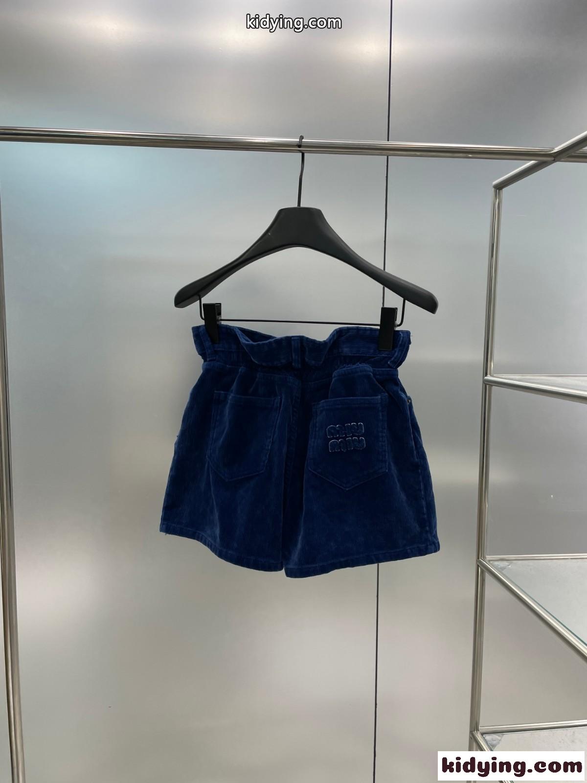 ウォッシュドコーデュロイ バミューダショートパンツ ミュウミュウ パンツ コピー-1