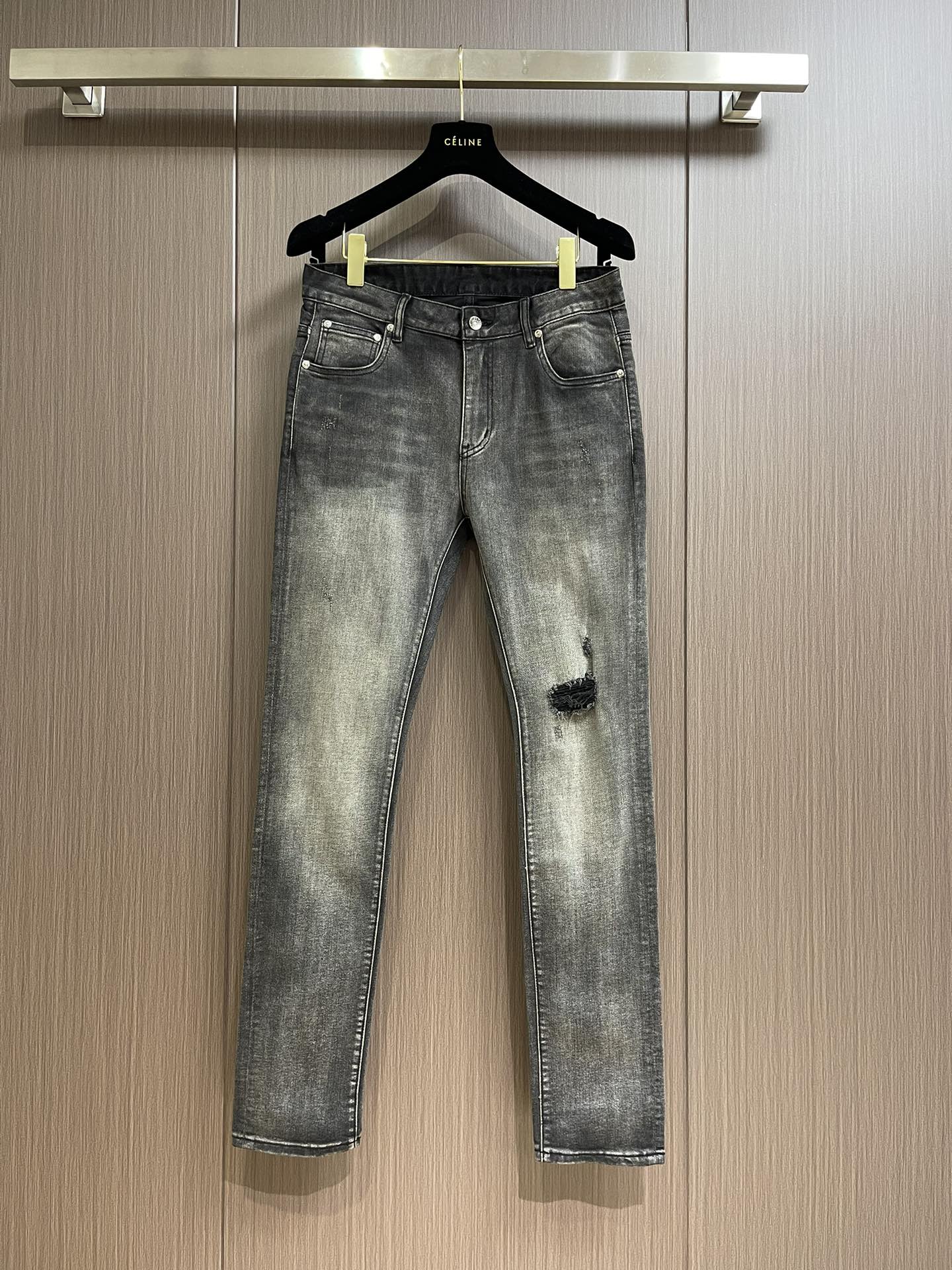 おしゃれ ドルチェ&ガッバーナ ジーンズ コピー 合わせやすい デニムパンツ-0