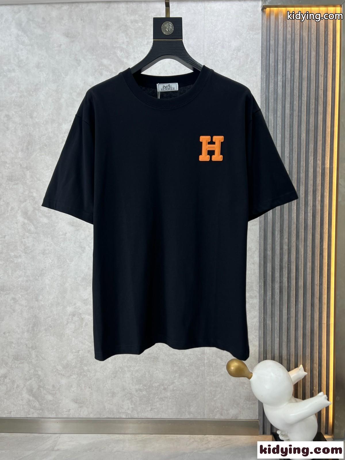 シンプル Hパッチ エルメス Tシャツ コピー クルーネック 半袖Tシャツ ブラック-0