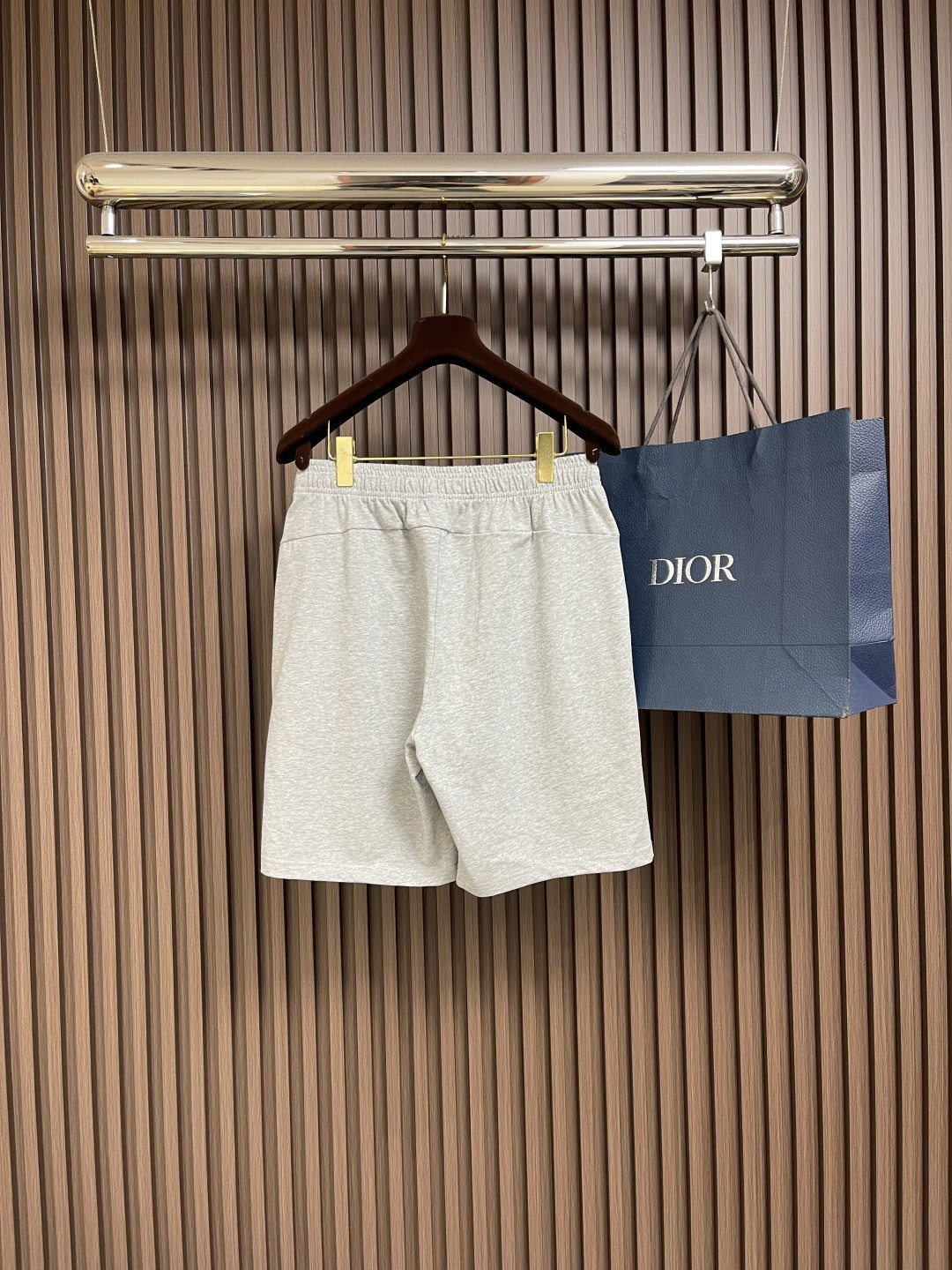 定番 カジュアル ロゴ入り ショートパンツ ルイ・ヴィトン パンツ コピー-2