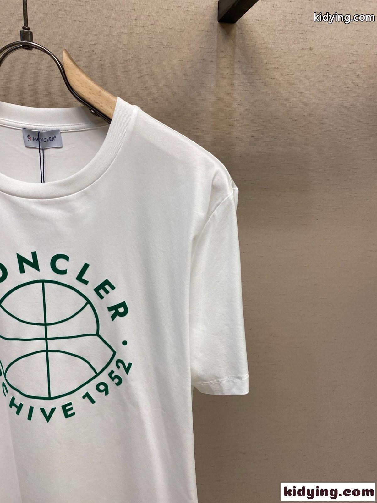 定番 カジュアル ロゴプリント 半袖Tシャツ モンクレール Tシャツ コピー ホワイト-0