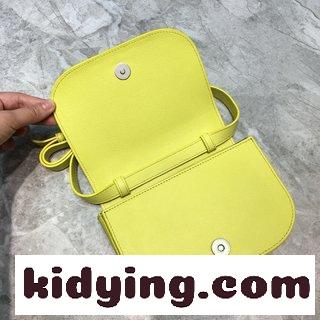 BALEN VILLE DAY豆腐の包 牛革 古典的な縁取り金物装飾 バレンシアガ バック 安いコピー-0