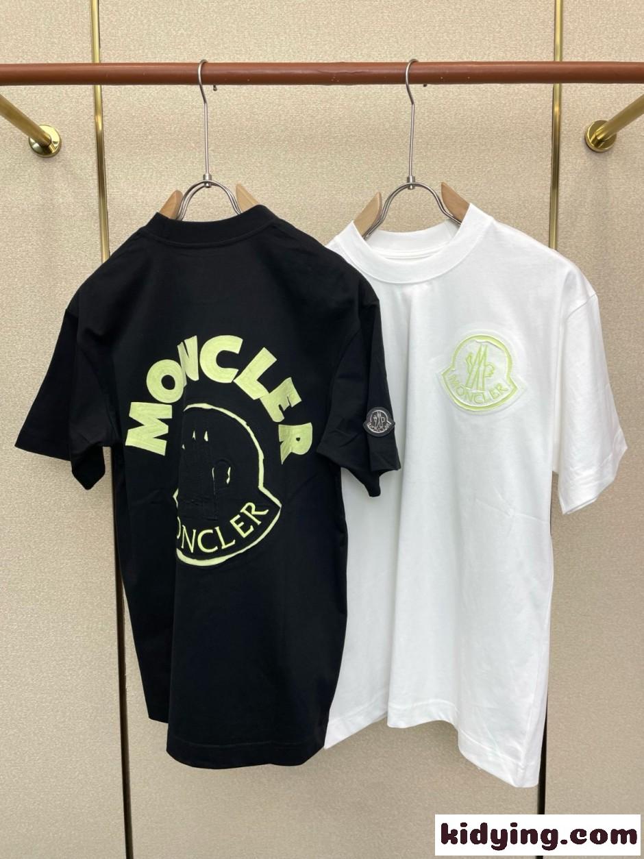 バックロゴ クルーネック 半袖Tシャツ モンクレール Tシャツ 偽物 合わせやすい-2