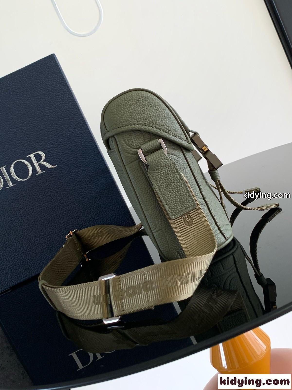Dior Hit the Road フラップ付き メッセンジャーバッグ スーパーコピー グリーン-1