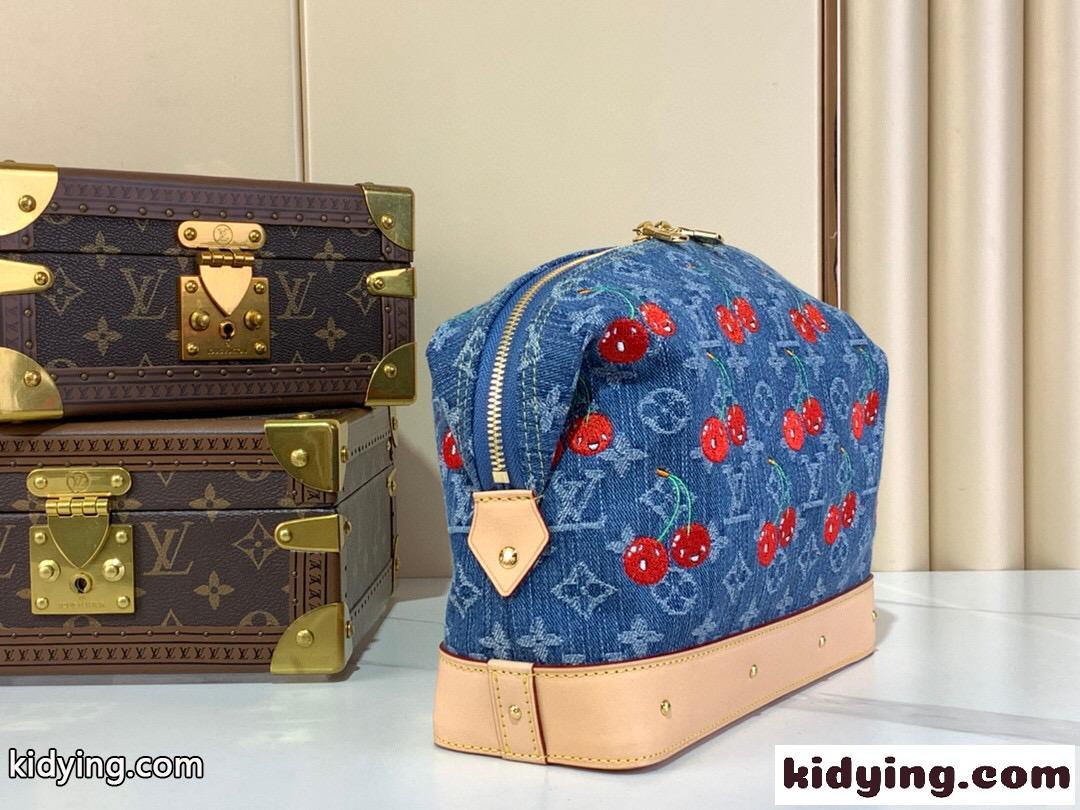 LV × TM ポシェット・コスメティック GM ルイ・ヴィトン バッグ スーパーコピー-1