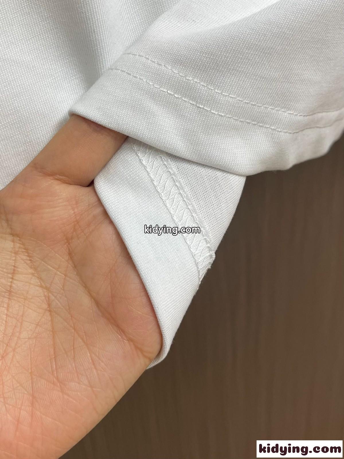 シンプル ロゴアップリケ コットン 半袖Tシャツ グッチ Tシャツ コピー クルーネック-4