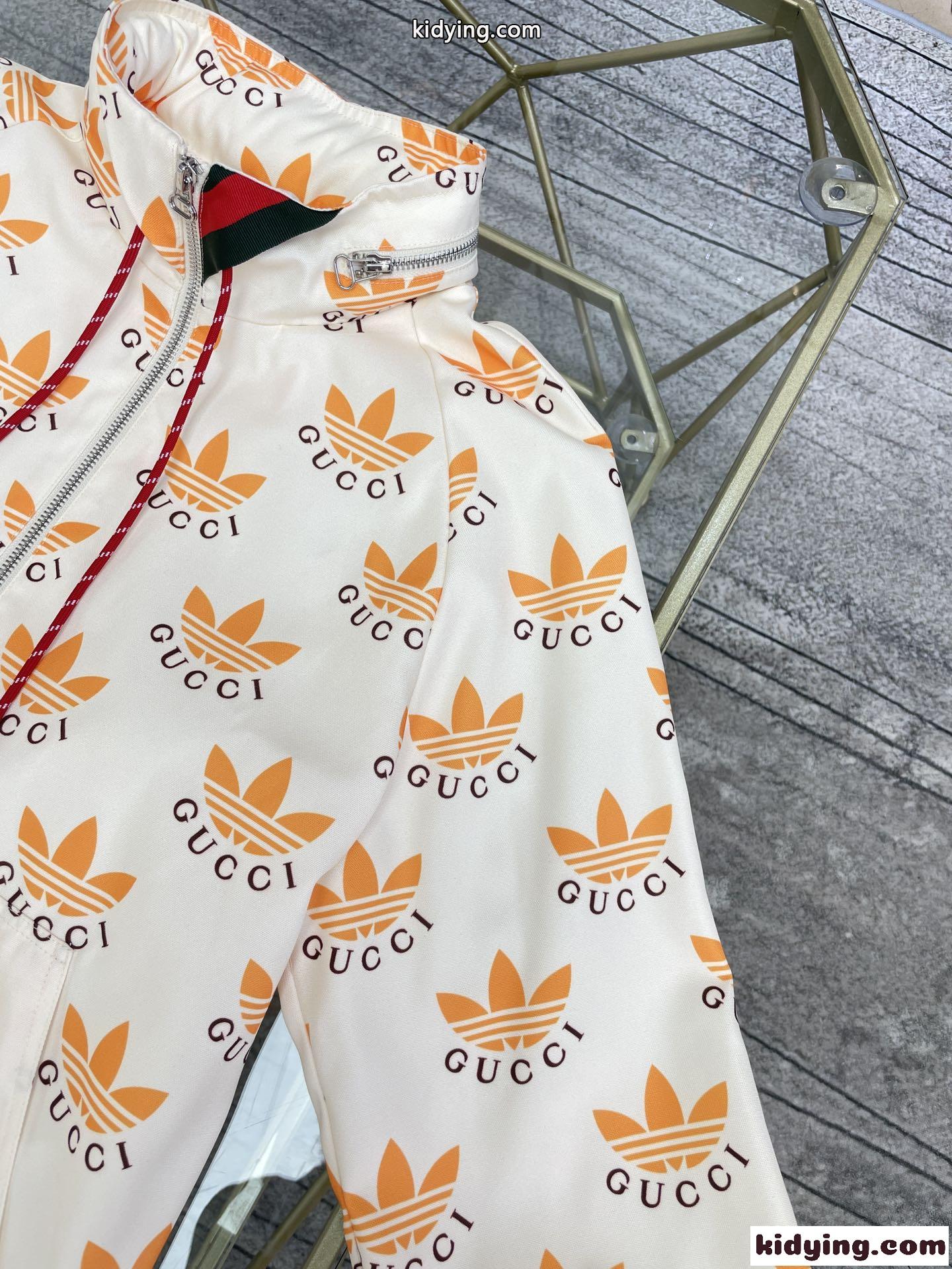 注目コラボ& adidas x Gucci トレフォイル プリント ジャケット グッチ ジャケット コピー 長袖 日焼け止め-1