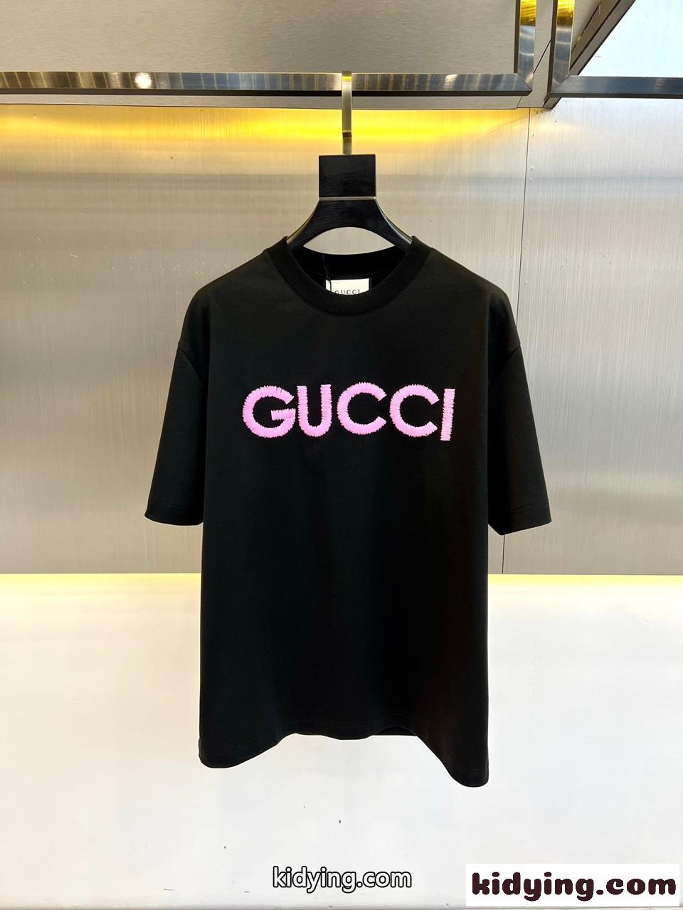 定番 合わせやすい ロゴ グッチ Tシャツ コピー 半袖tシャツ ブラック-0