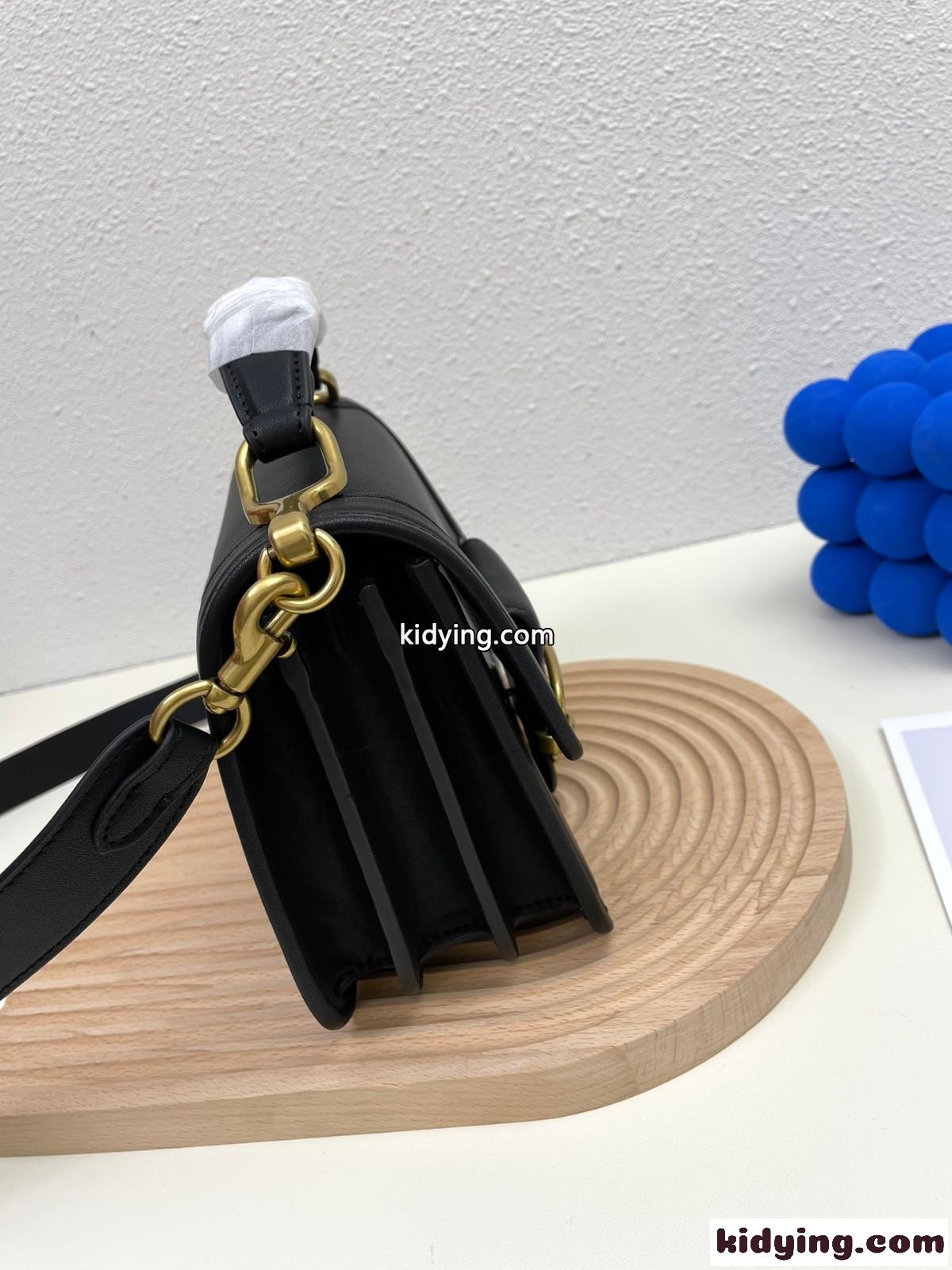 レトロ カジュアル きれいめ 斜め掛け ショルダーバッグ コーチ バッグ コピー コンパクト レディース カバン-0
