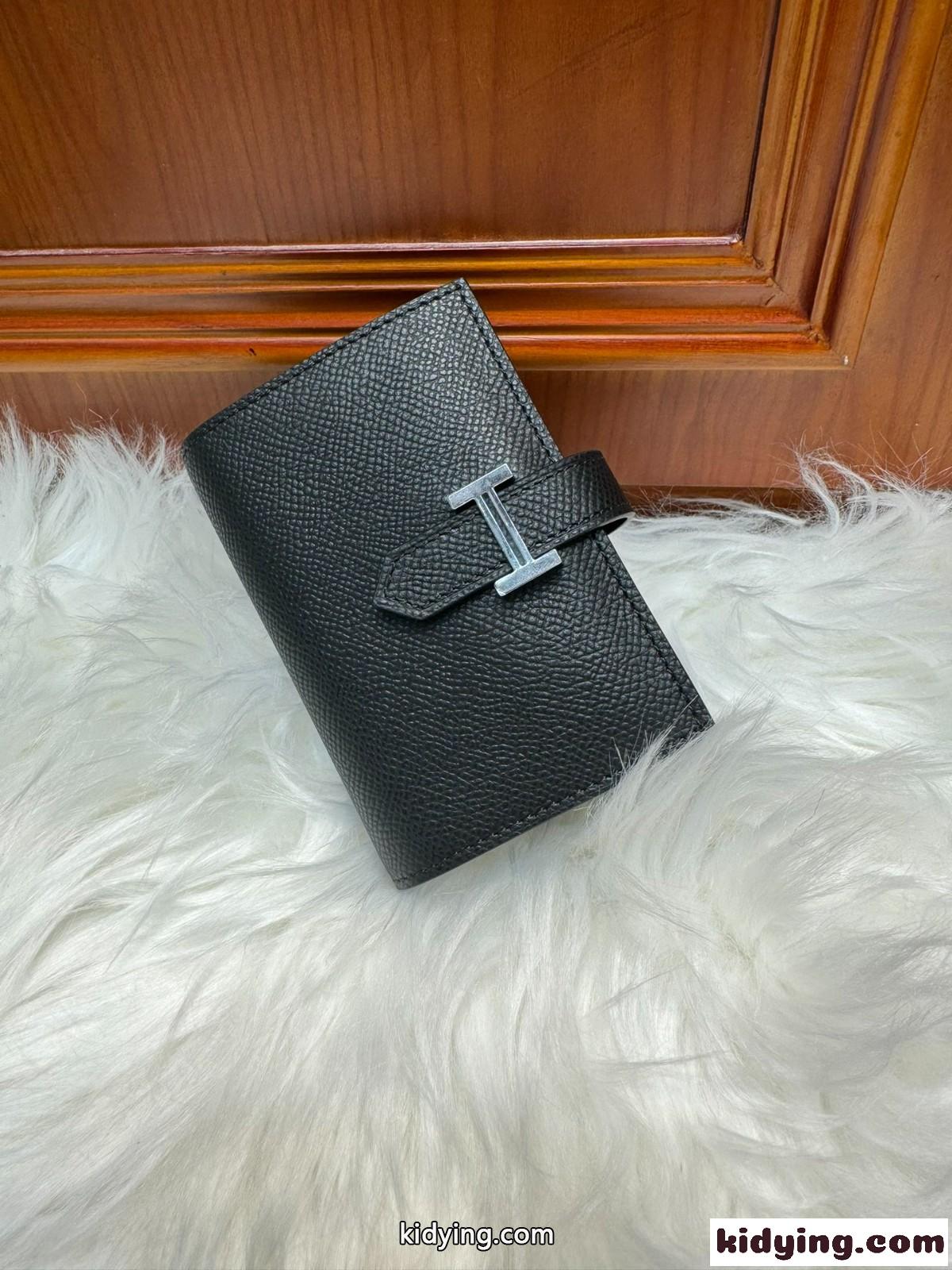 定番で大人気!コンパクト 二つ折り財布 エルメス ベアン ミニ財布 コピー ブラック-1