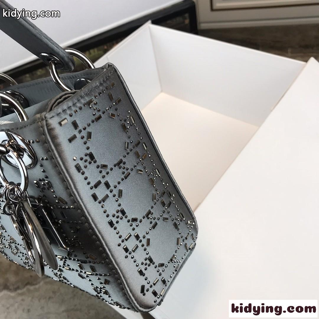 クリスチャン・ディオール バッグ コピー 大人気 LADY DIOR カナージュ サテン ミニバッグ グレー-4