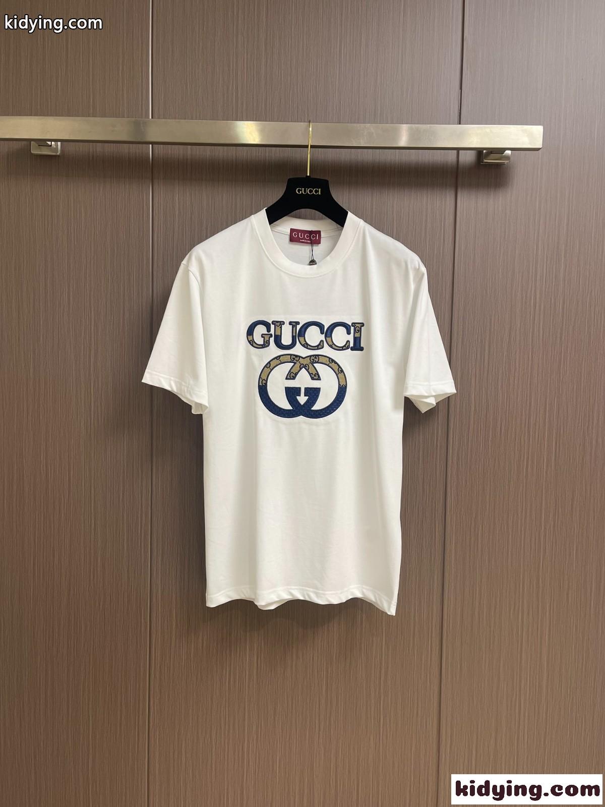 シンプル ロゴアップリケ コットン 半袖Tシャツ グッチ Tシャツ コピー クルーネック-1