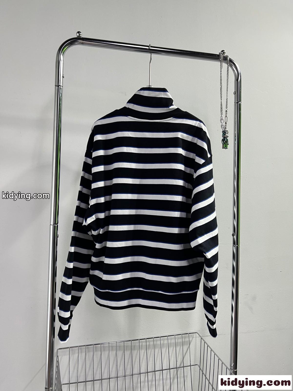 春秋の必須アイテム♪ボーダー柄 ハイネック 長袖 アレキサンダーワング Tシャツ コピー-1