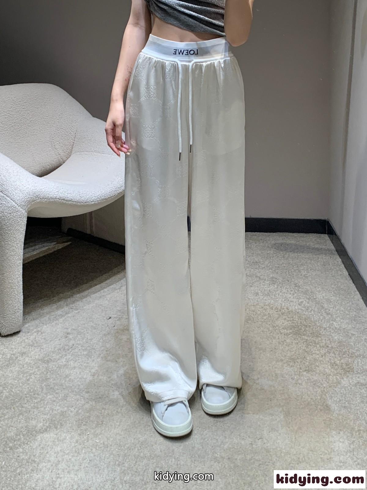 上品 ロゴ カジュアルパンツ ロエベ パンツ コピー ロングパンツ ベージュ-0
