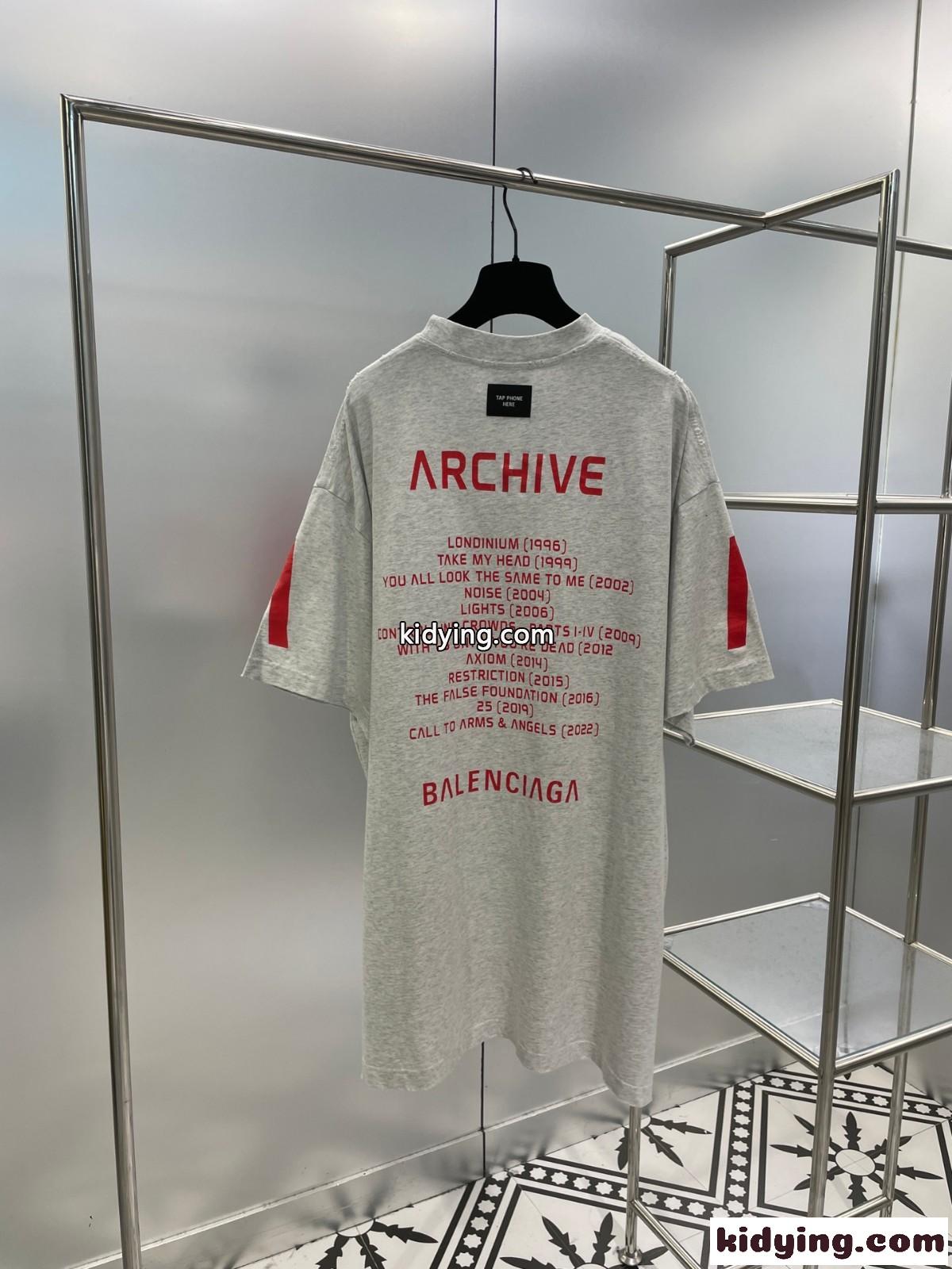 BALENCIAGA x Archive バレンシアガ Tシャツ コピー 半袖Tシャツ グレー-2
