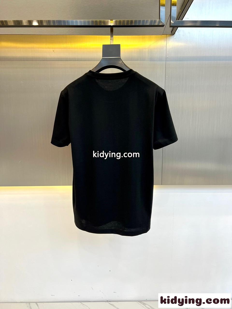 カジュアル ロゴ入り クルーネック プラダ Tシャツ コピー 半袖Tシャツ ブラック-4