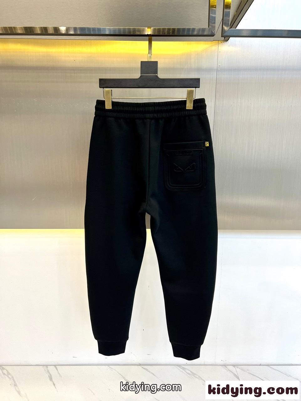 カジュアル コットン スウェットパンツ フェンディ パンツ 偽物 ブラック-1