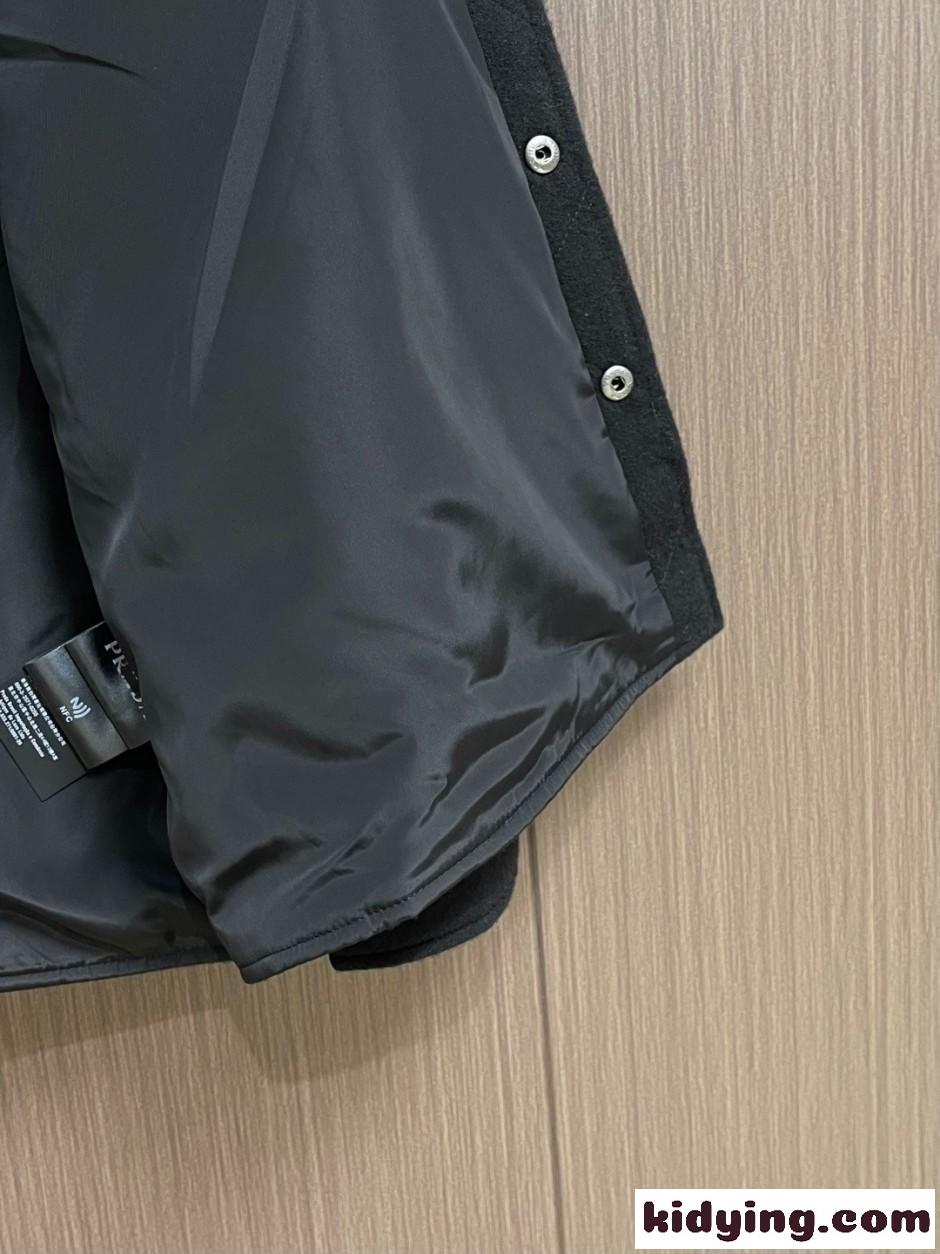 カジュアル 上品 プラダ パデッド カシミヤ シャツ スーパーコピー トライアングルロゴ-4