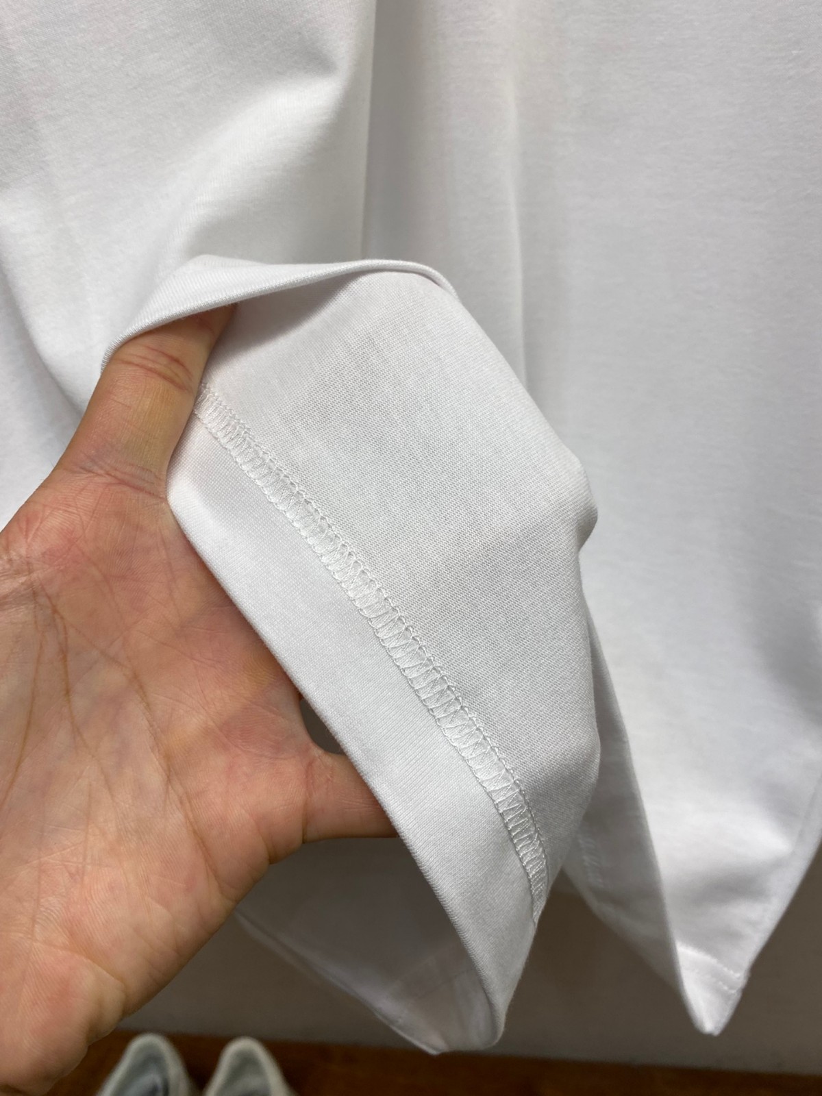 シンプル ロゴ入り セリーヌ 半袖Tシャツ コピー クルーネック ホワイト-3