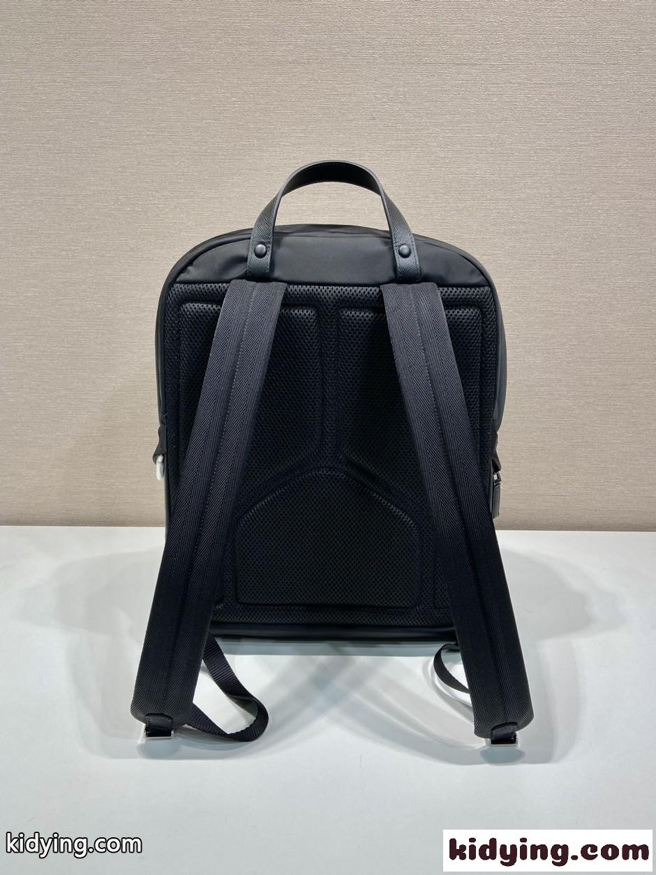 プラダ Re-Nylon x サフィアーノレザー バックパック スーパーコピー-1